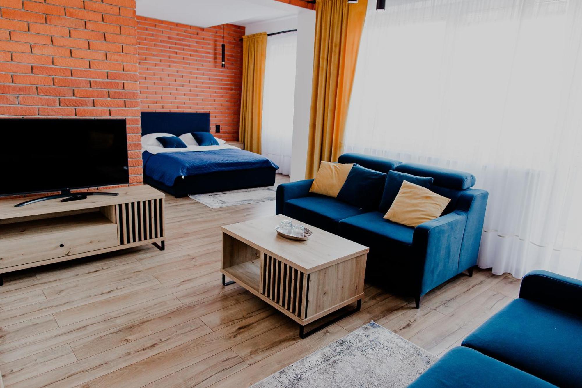 Hotel Mlawa Kültér fotó
