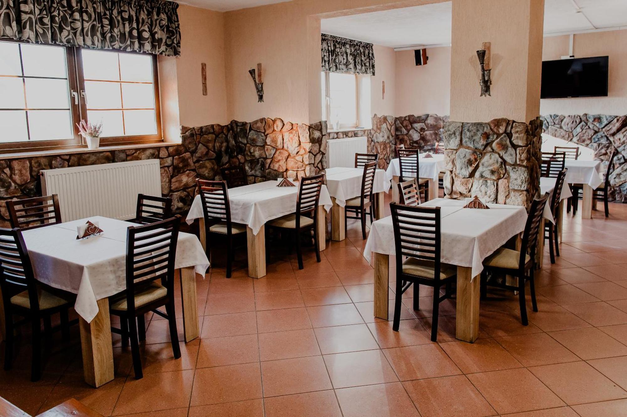 Hotel Mlawa Kültér fotó