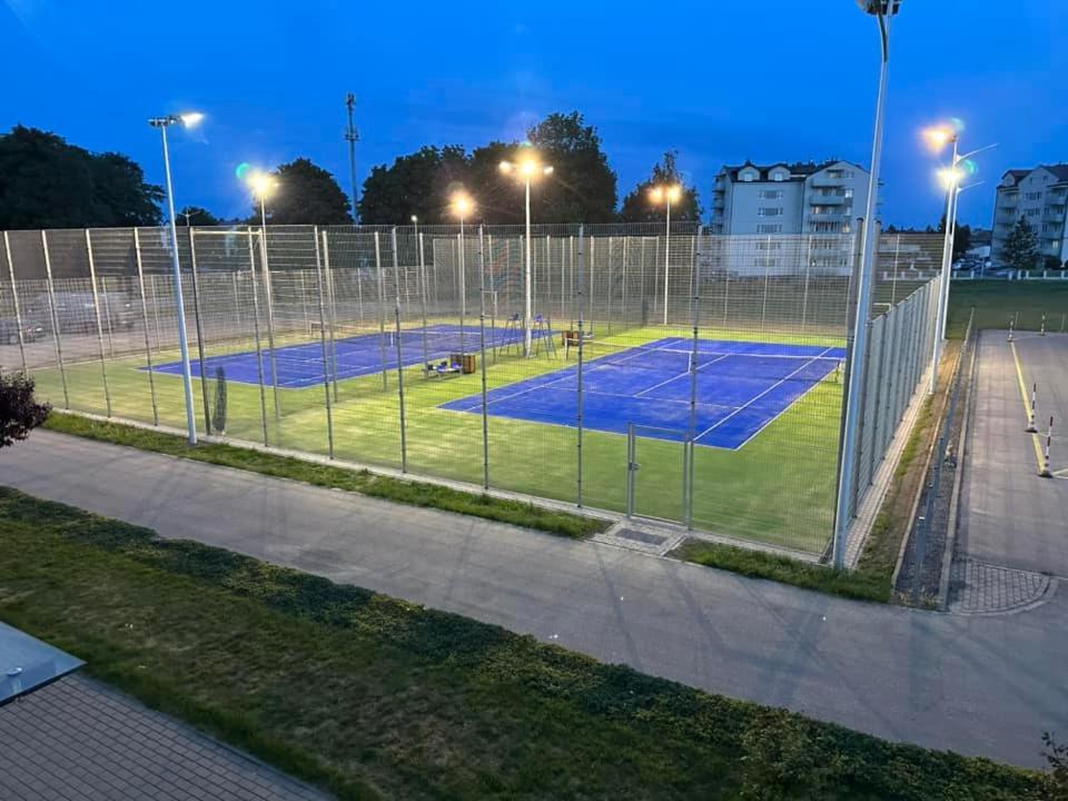 Hotel Mlawa Kültér fotó
